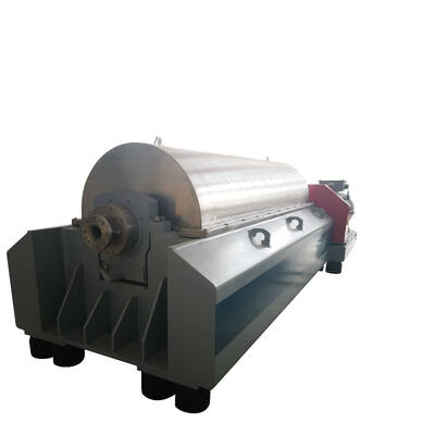Decanter Centrifuge Machine Used in Oilfields for Separation of Solid Sludge Oil and Water from High Viscosity Aging Oil