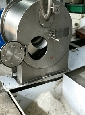 HR300-N Double Stage Pushing Centrifuge 2500rpm for Edible Salt Potassium Chloride Fine Chemical